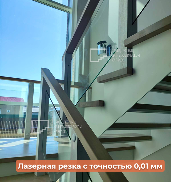 Лестница на металле 6.png Лестница на металле 6.png